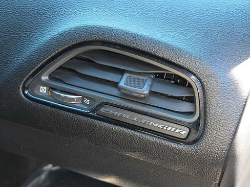 Used 2022 Dodge Challenger R/T RWD image 11
