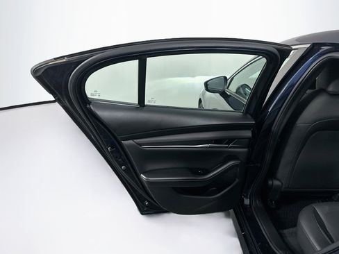 Used 2025 MAZDA MAZDA3 s FWD image 27