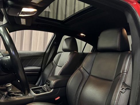 Used 2015 Dodge Charger SXT w/ Premium Group image 28