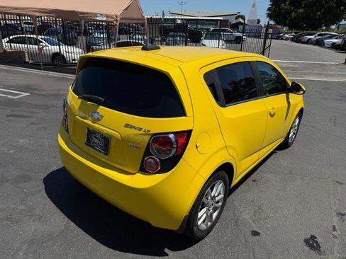 Used 2016 Chevrolet Sonic LT w/ LT Promotional Package FWD image 15