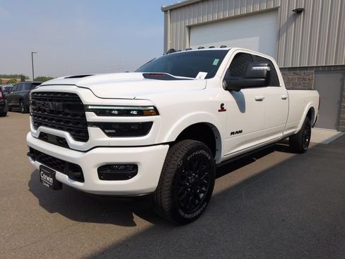Used 2026 RAM 3500 Limited AWD/4WD image 7