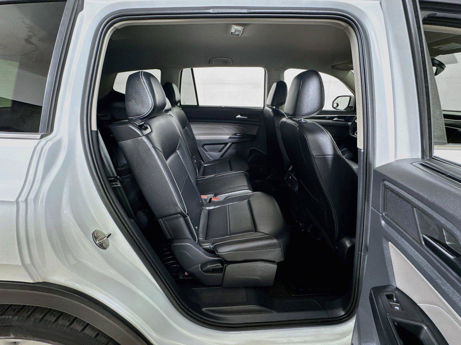 Used 2021 Volkswagen Atlas SE FWD image 26