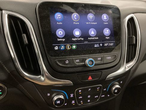 Used 2021 Chevrolet Equinox Premier image 13