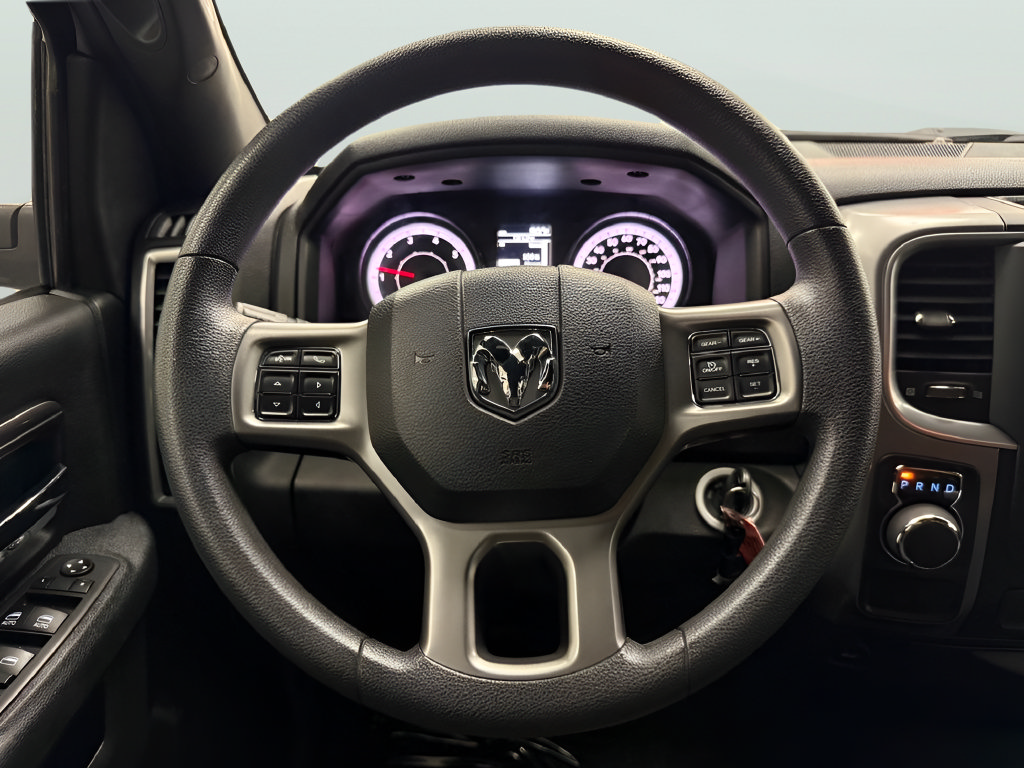 Used 2024 RAM 1500 Warlock RWD image 16