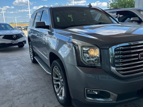 Used 2018 GMC Yukon SLT w/ Premium Edition RWD image 21