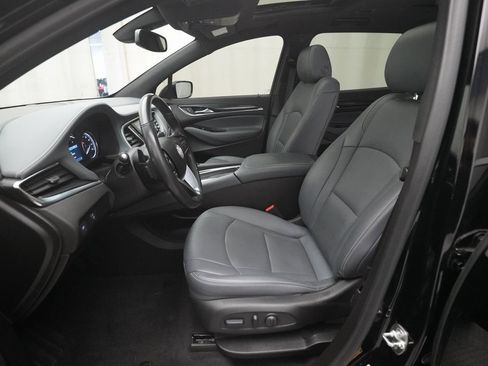 Used 2024 Buick Enclave Essence w/ Experience Buick Package image 7