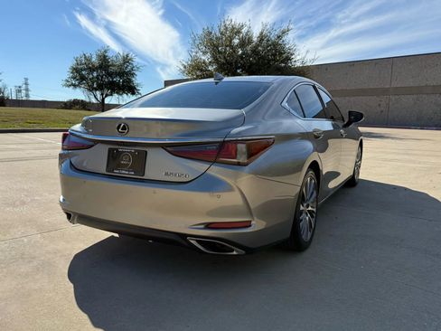 Used 2019 Lexus ES 350 image 5