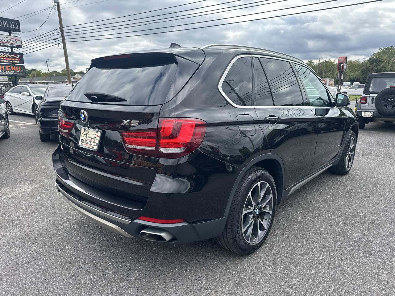 Used 2018 BMW X5 xDrive35i w/ M Sport Package AWD/4WD image 5