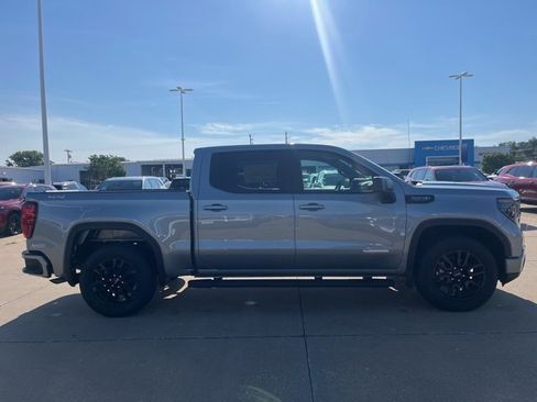 New 2026 GMC Sierra 1500 Elevation image 3