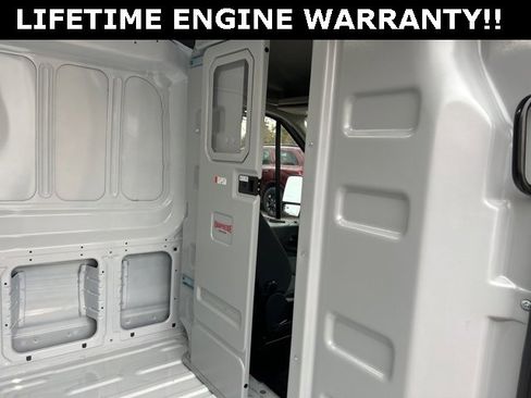New 2025 Ford Transit 250 148 Medium Roof image 34