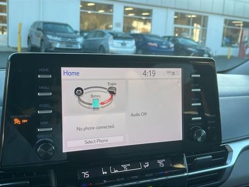 Certified 2022 Toyota Sienna LE image 13