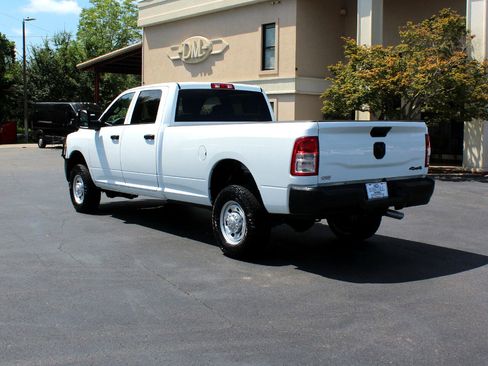 Used 2023 RAM 2500 Tradesman image 10