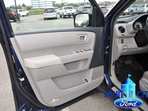 Used 2015 Honda Pilot EX-L image 11