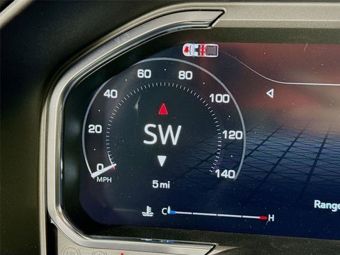 New 2026 GMC Sierra 1500 AT4 w/ AT4 Premium Package image 7