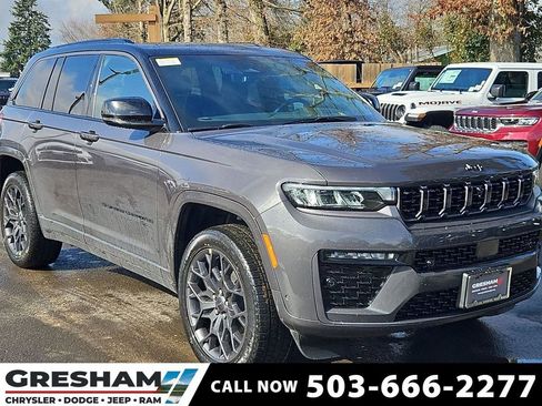 New 2026 Jeep Grand Cherokee Summit w/ Obsidian Package image 1