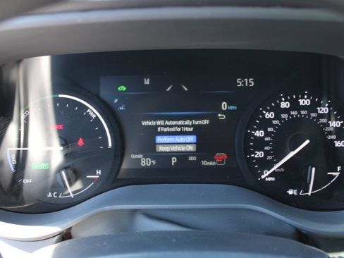 Used 2026 Toyota Sienna LE FWD image 10