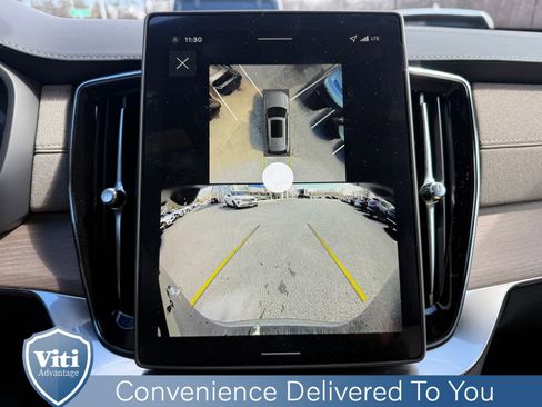 New 2026 Volvo XC90 B5 Plus image 16