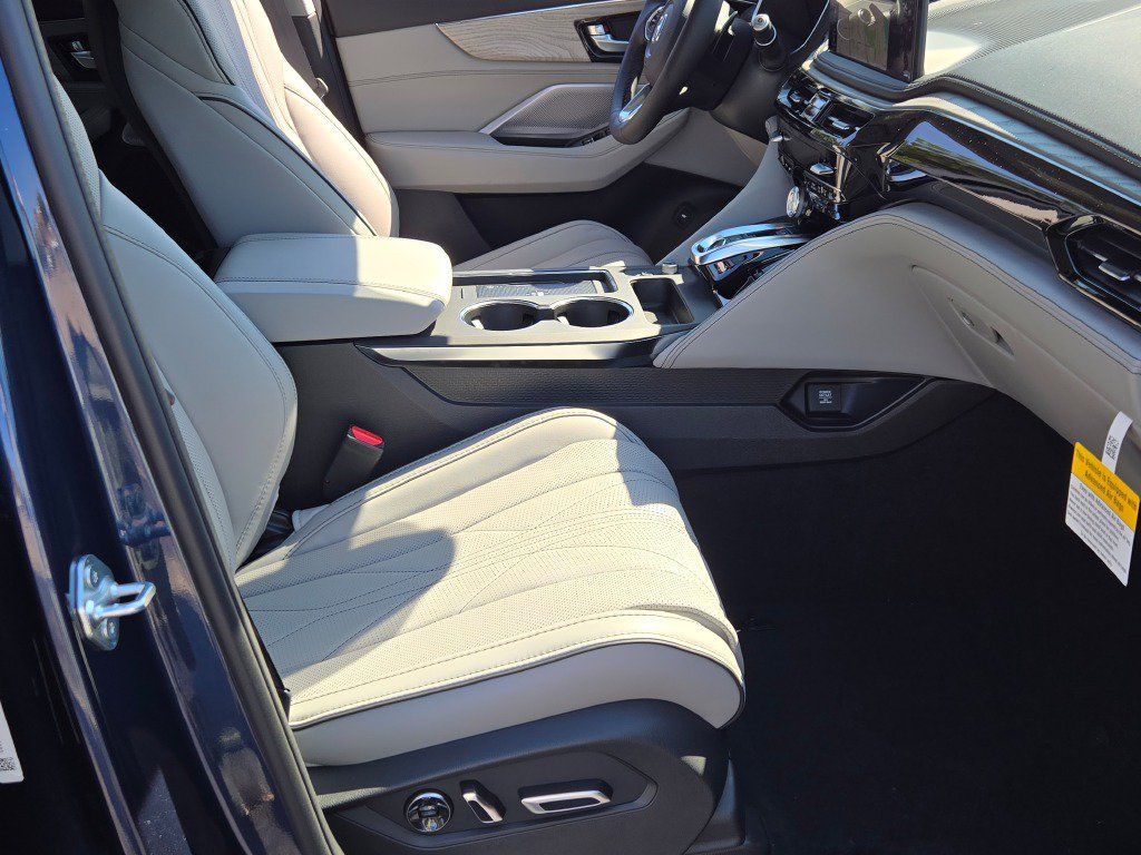 New 2026 Acura MDX w/ Advance Package AWD/4WD image 7