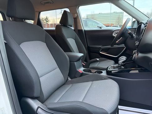 Certified 2023 Kia Soul S image 14