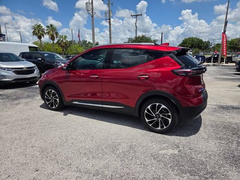 Used 2023 Chevrolet Bolt EUV Premier w/ Super Cruise Package FWD image 10