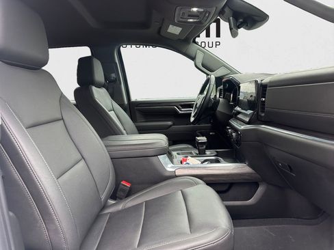 Used 2024 Chevrolet Silverado 1500 LTZ image 27