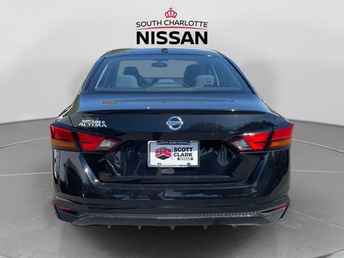 Used 2020 Nissan Altima 2.5 S FWD image 5
