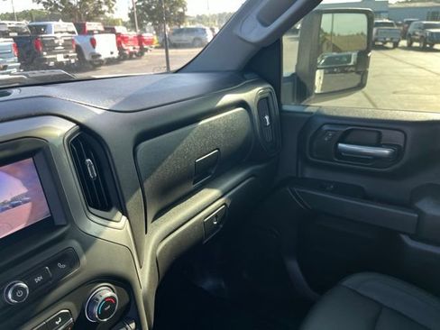 Used 2025 Chevrolet Silverado 2500 W/T w/ WT Convenience Package AWD/4WD image 24