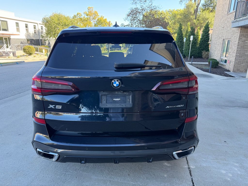 Used 2019 BMW X5 xDrive40i w/ M Sport Package AWD/4WD image 6