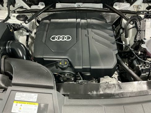Used 2025 Audi Q5 2.0T Premium image 38
