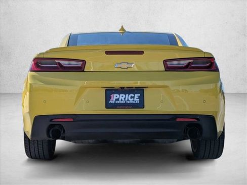 Used 2016 Chevrolet Camaro LT image 6