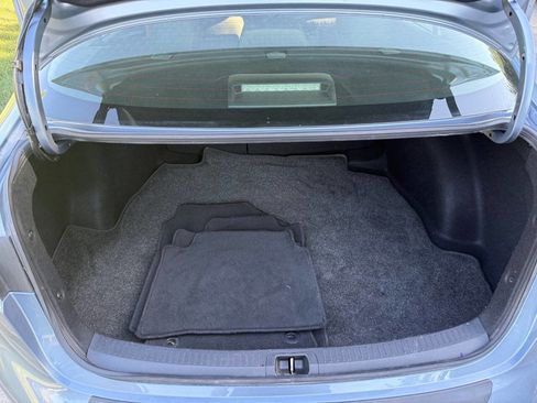 Used 2025 Toyota Corolla LE w/ Carpet Mat Package (TMS) FWD image 15
