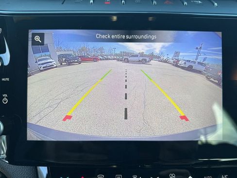 New 2026 Jeep Grand Cherokee Altitude AWD/4WD image 22