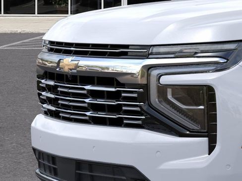 New 2026 Chevrolet Suburban Premier RWD image 13