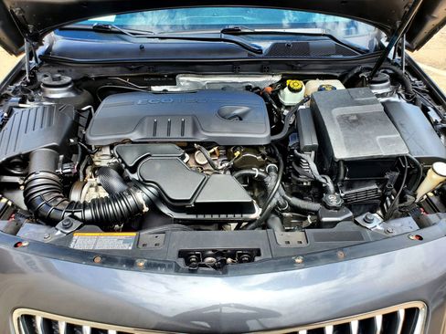 Used 2011 Buick Regal CXL FWD image 53