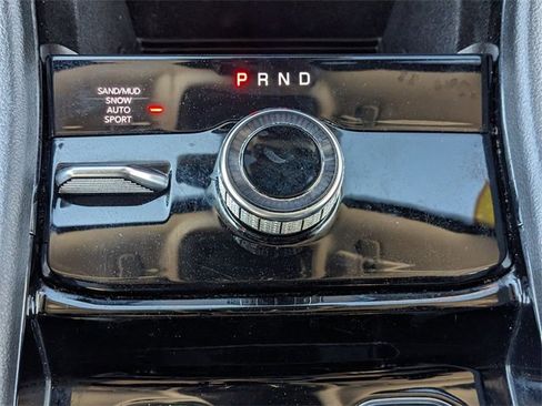 Certified 2022 Jeep Grand Cherokee Limited image 20