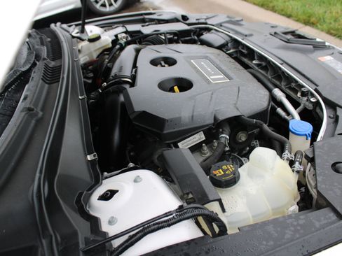 Used 2020 Lincoln MKZ image 44