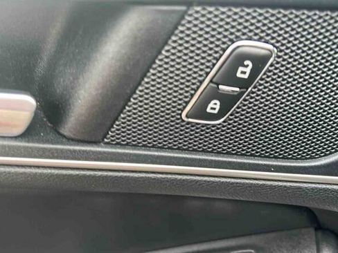 Used 2021 Ford Edge SEL FWD image 16