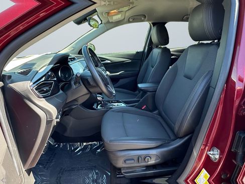Used 2023 Buick Encore GX Select w/ Sport Touring Package FWD image 9