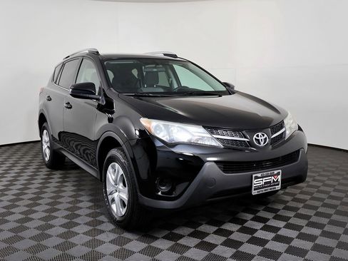 Used 2013 Toyota RAV4 LE image 5