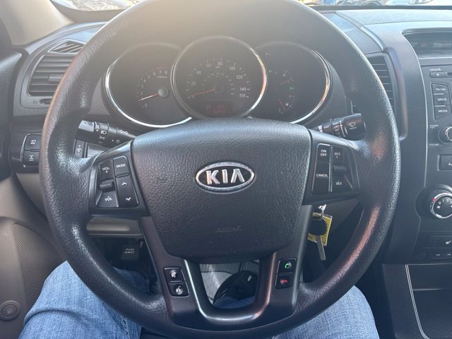 Used 2013 Kia Sorento LX w/ Convenience Pkg AWD/4WD image 10