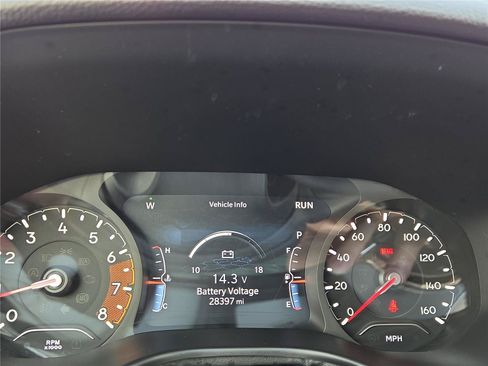 Used 2024 Jeep Compass Limited AWD/4WD image 5