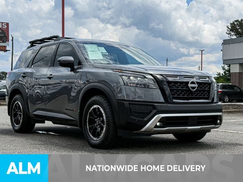 Used 2025 Nissan Pathfinder Rock Creek AWD/4WD image 4