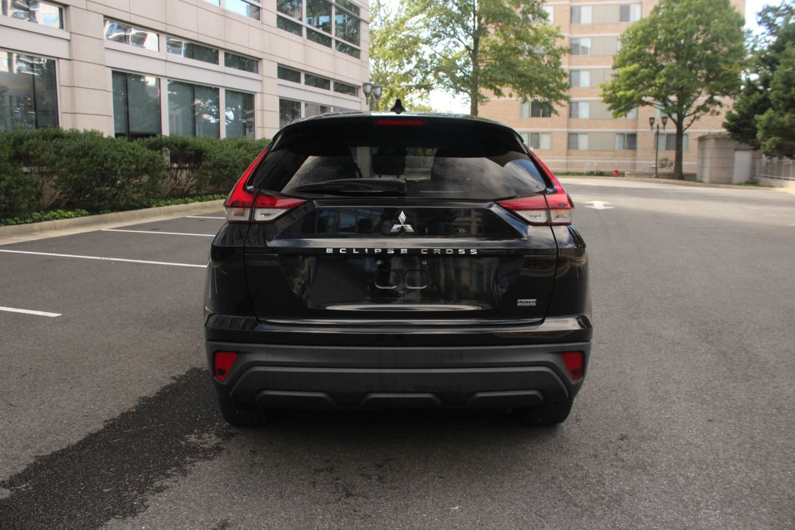 Used 2023 Mitsubishi Eclipse Cross LE AWD/4WD image 8
