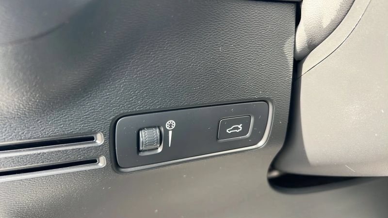Used 2019 Volvo XC40 T5 Inscription AWD/4WD image 20