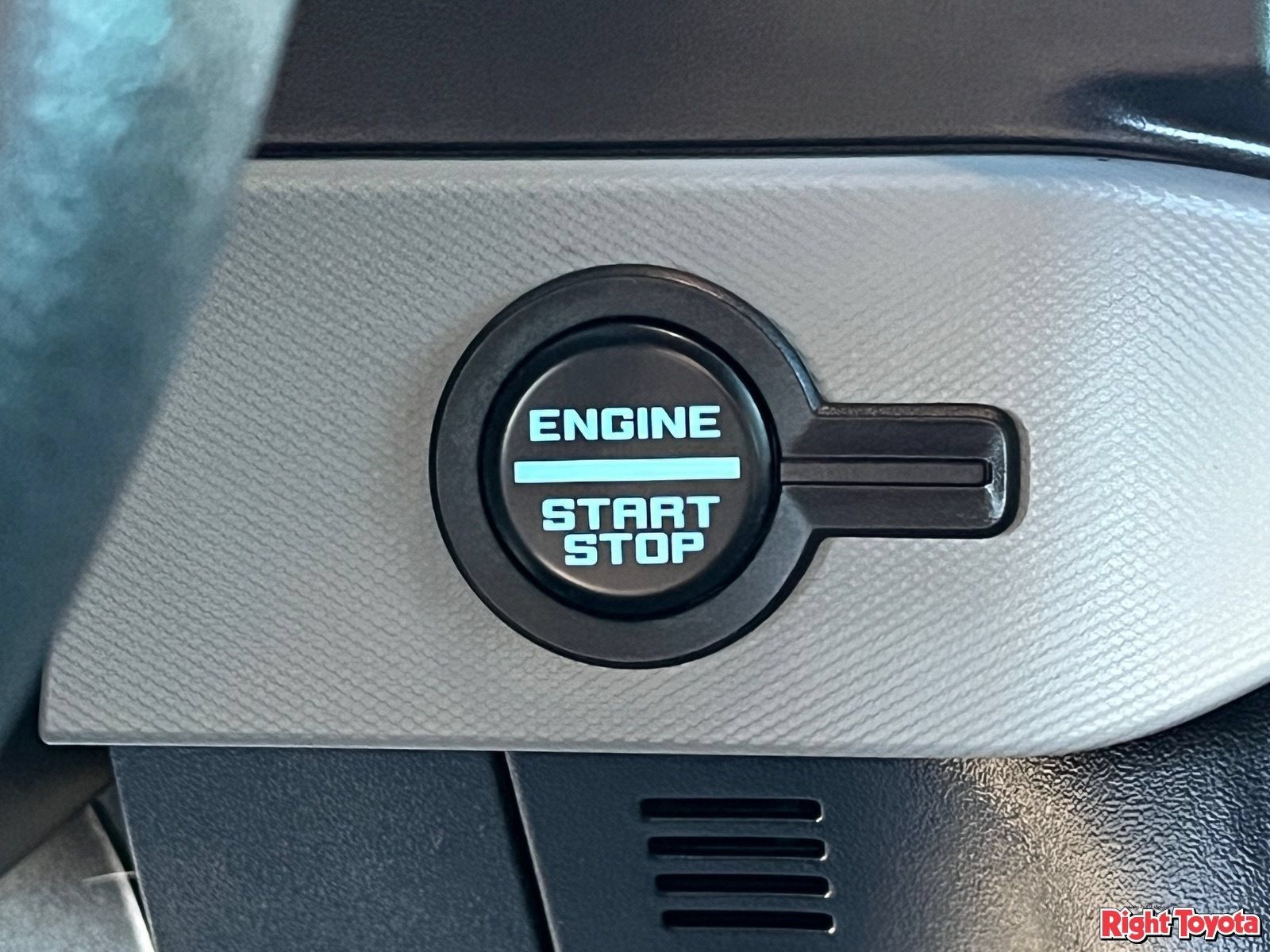 Used 2023 Ford Bronco Badlands AWD/4WD image 25