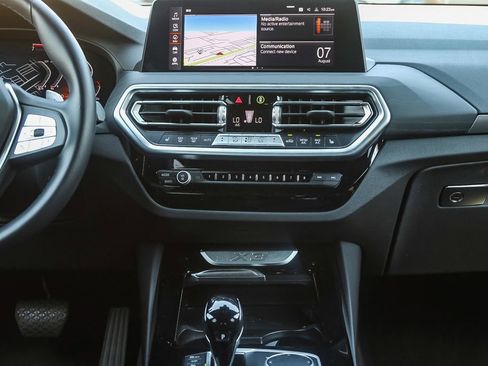 Used 2024 BMW X3 sDrive30i w/ Convenience Package w/ZPA image 15