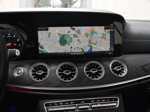 Used 2018 Mercedes-Benz E 400 4MATIC Coupe image 27