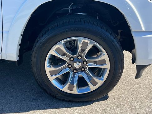 Certified 2023 RAM 1500 Limited w/ Body Color Bumper Group image 9