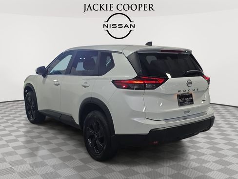 New 2026 Nissan Rogue SV w/ Cold Weather Package image 7