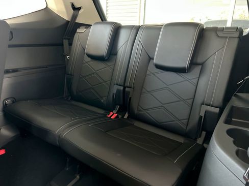 New 2026 Volkswagen Atlas SE image 42